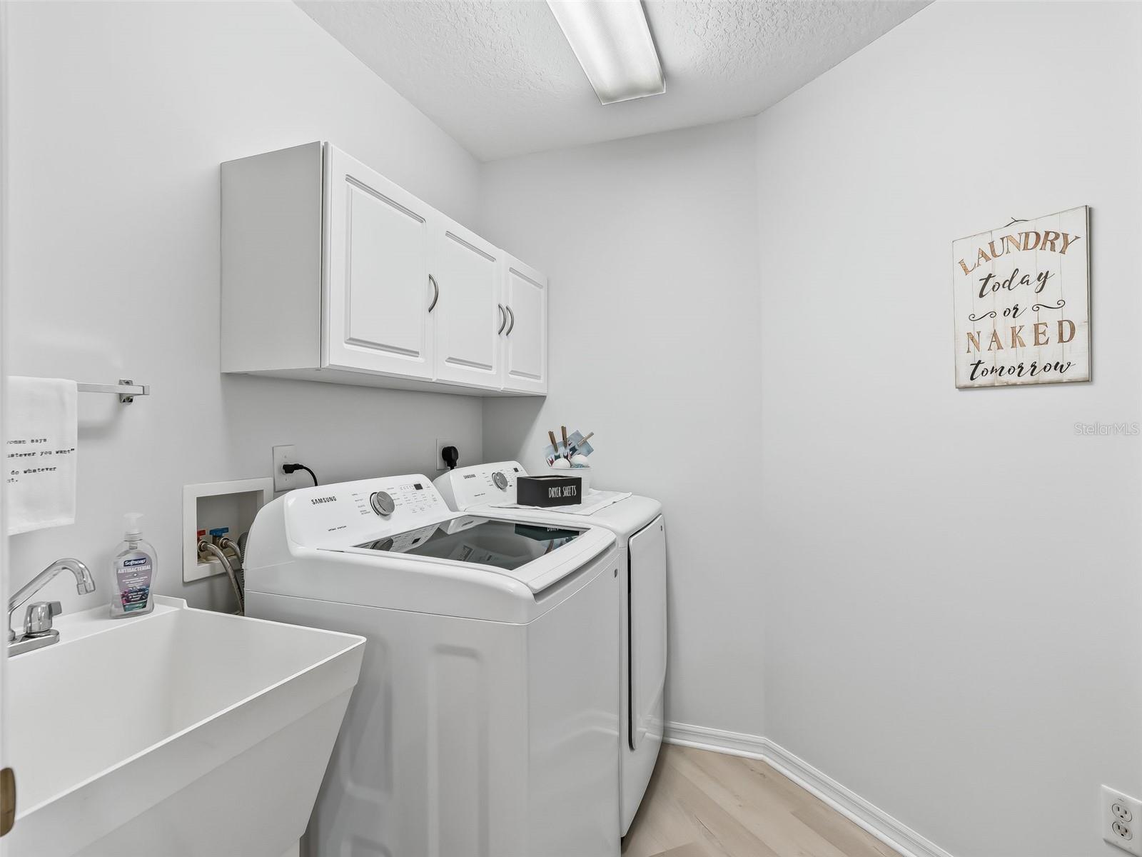 STONECREST - Residential