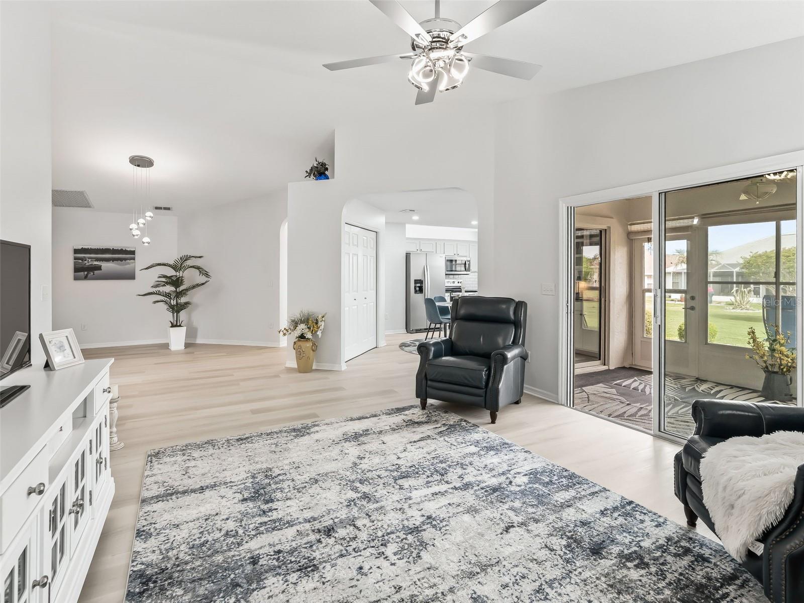 STONECREST - Residential