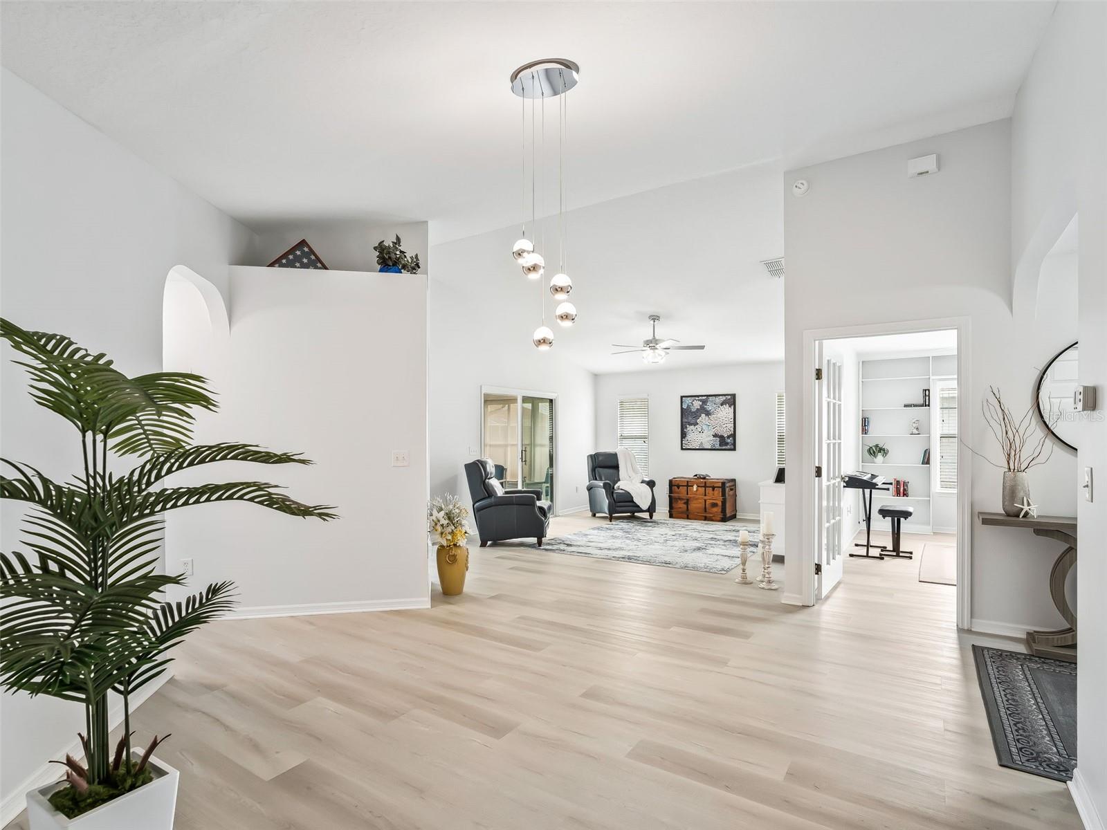 STONECREST - Residential