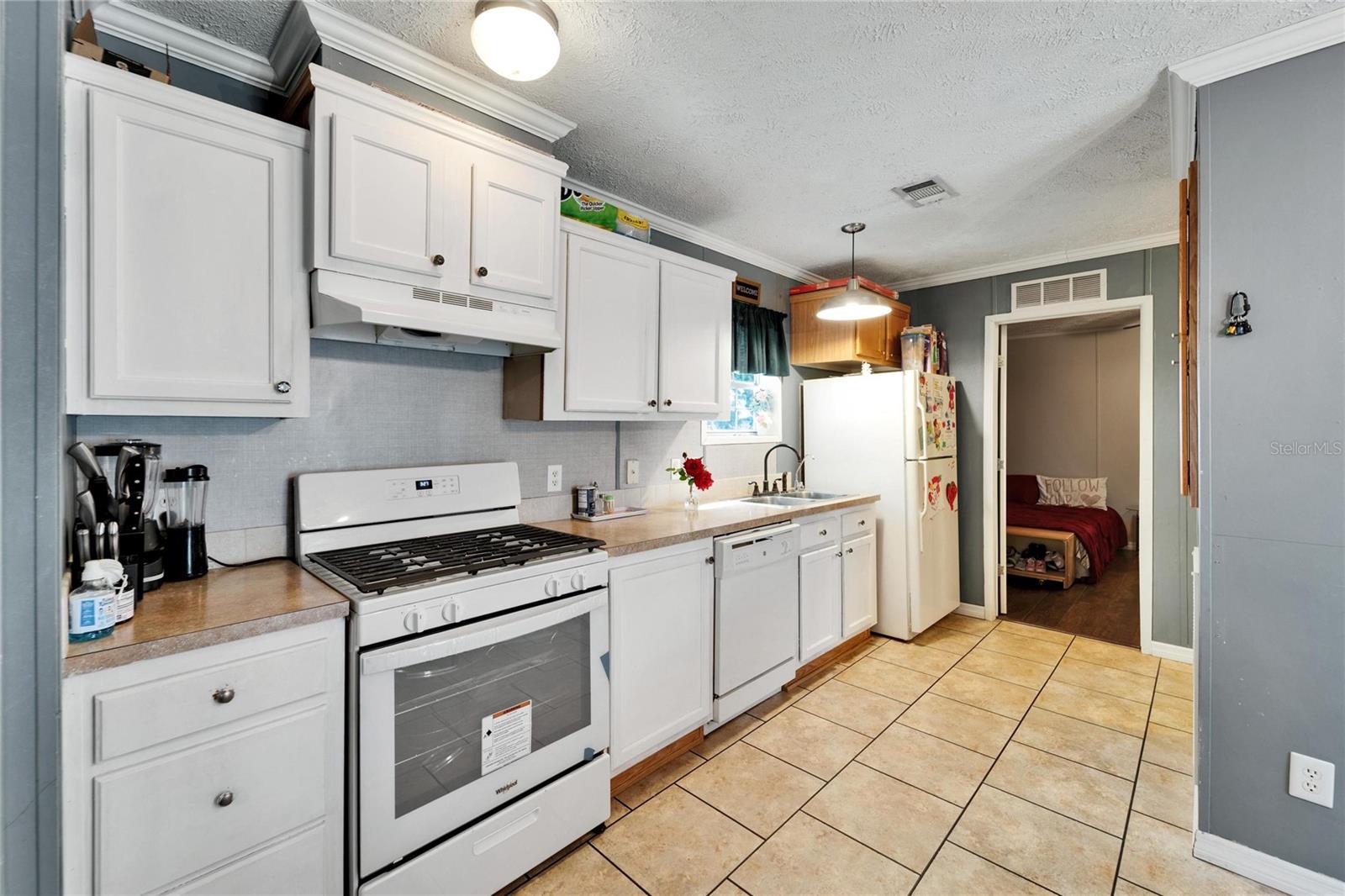 UNPLATTED - Residential