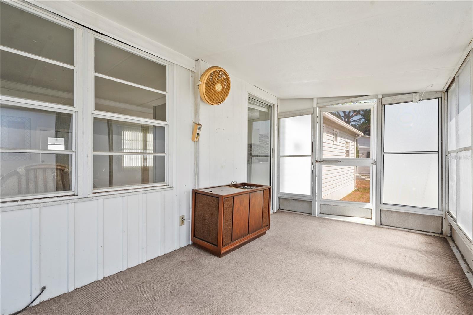 SOUTH WINDS MHP CO-OP - Residential