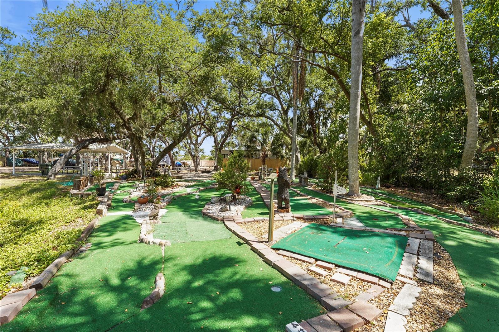 SOUTH WINDS MHP CO-OP - Residential