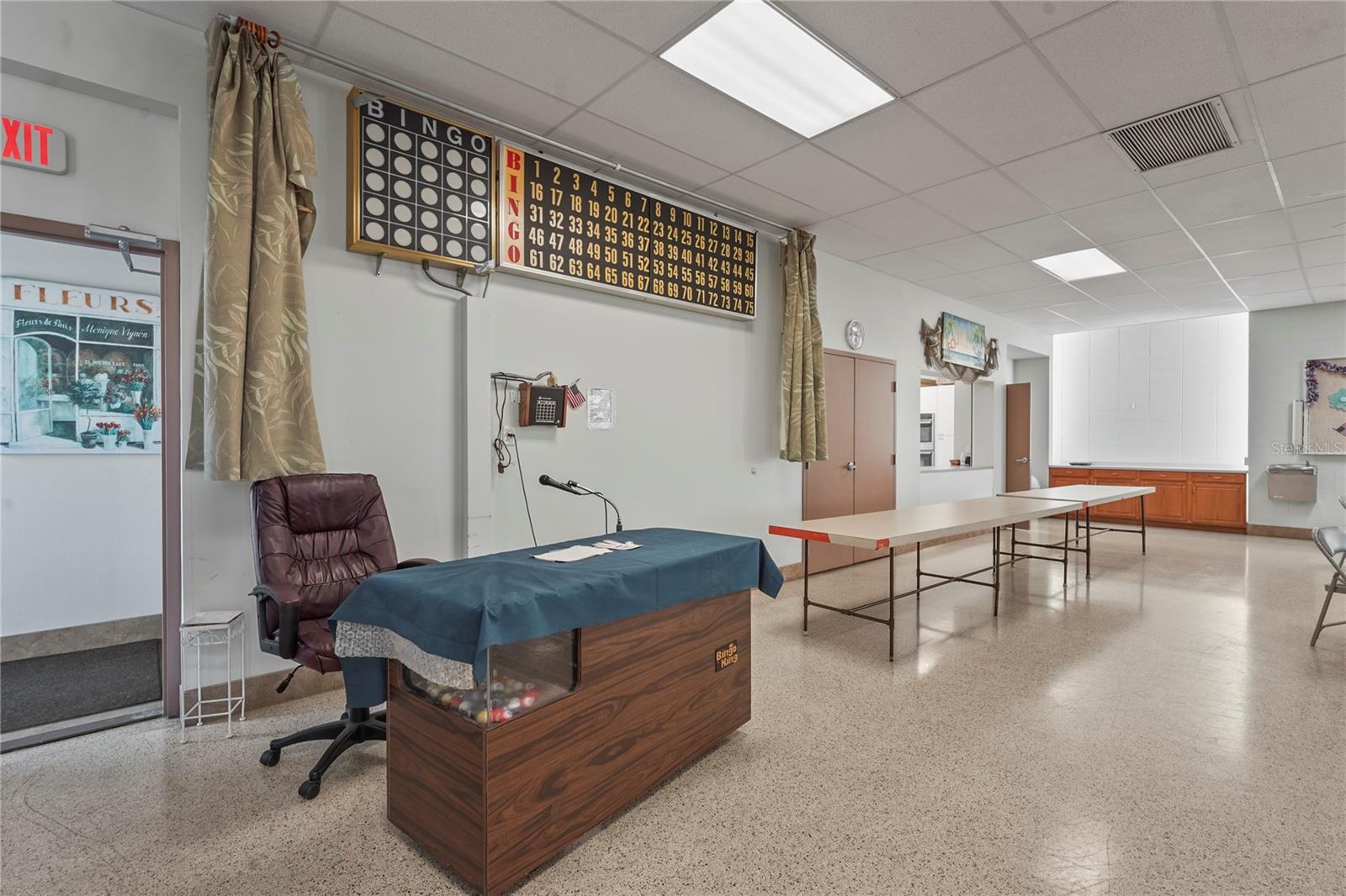 SOUTH WINDS MHP CO-OP - Residential