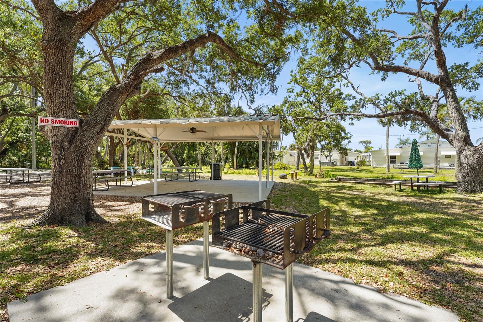 SOUTH WINDS MHP CO-OP - Residential