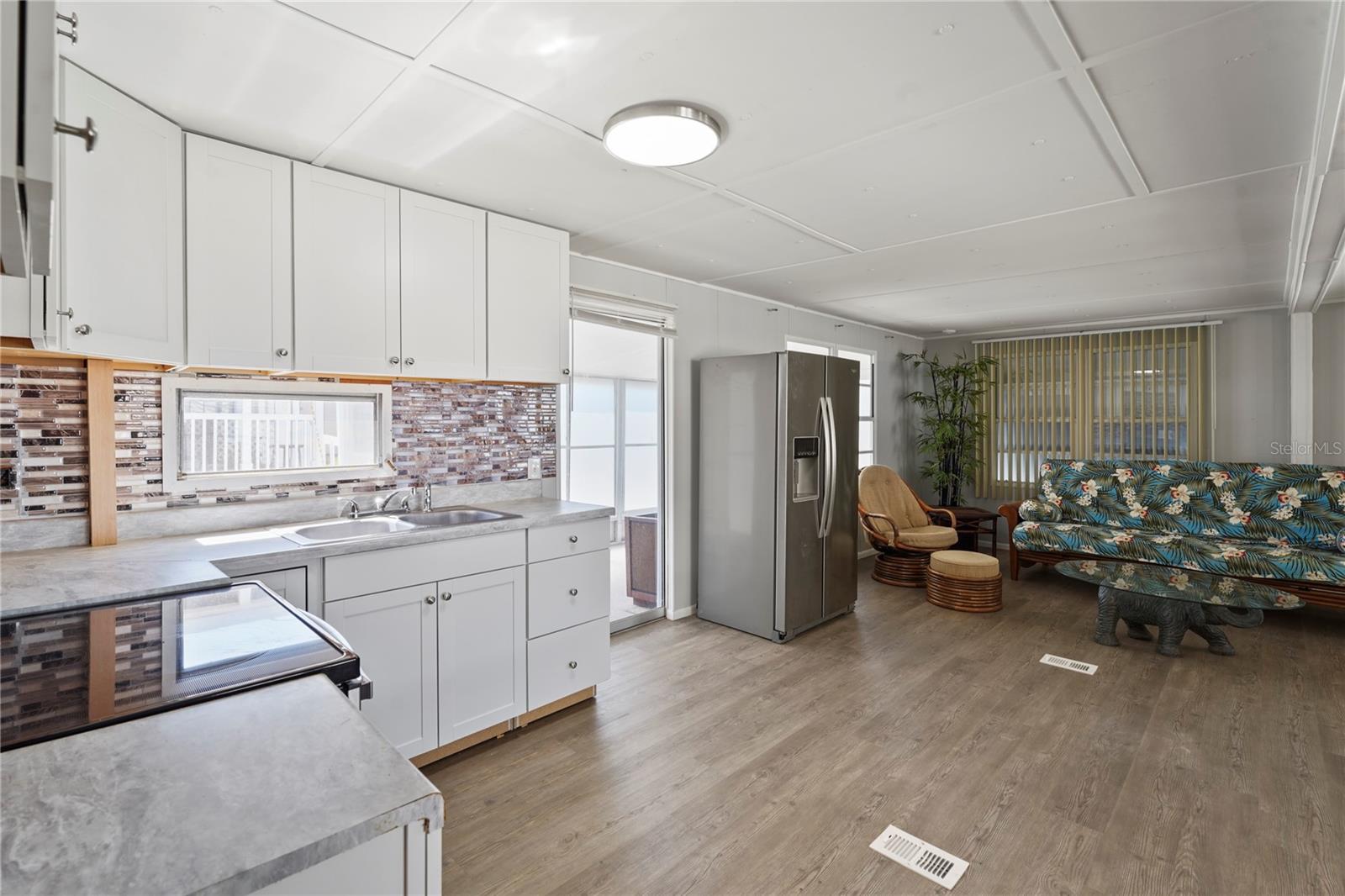 SOUTH WINDS MHP CO-OP - Residential