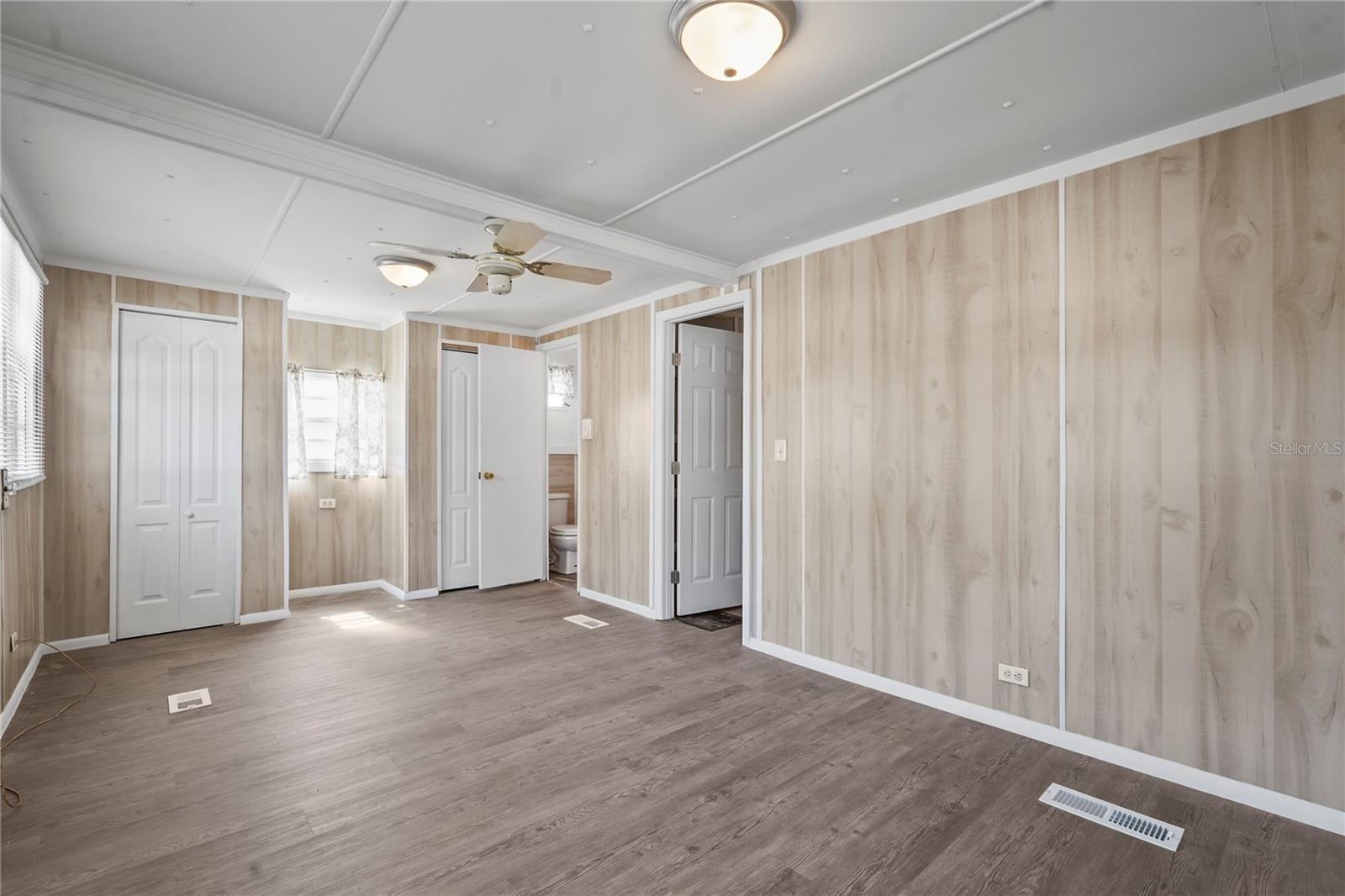 SOUTH WINDS MHP CO-OP - Residential