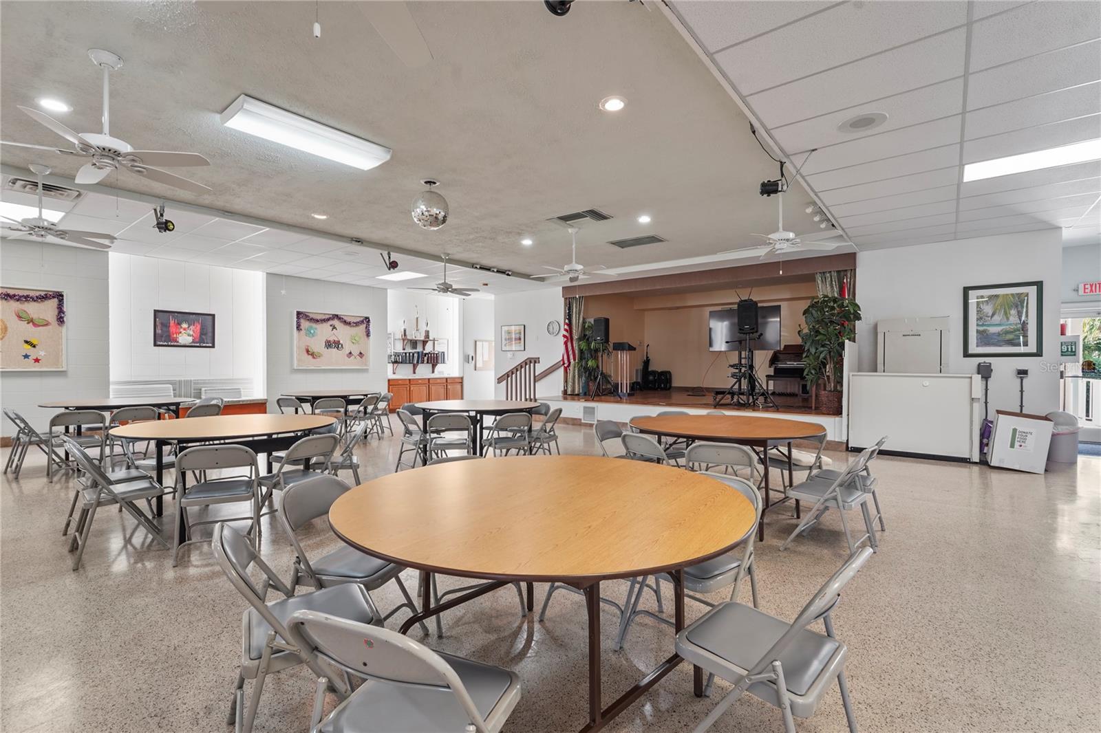 SOUTH WINDS MHP CO-OP - Residential