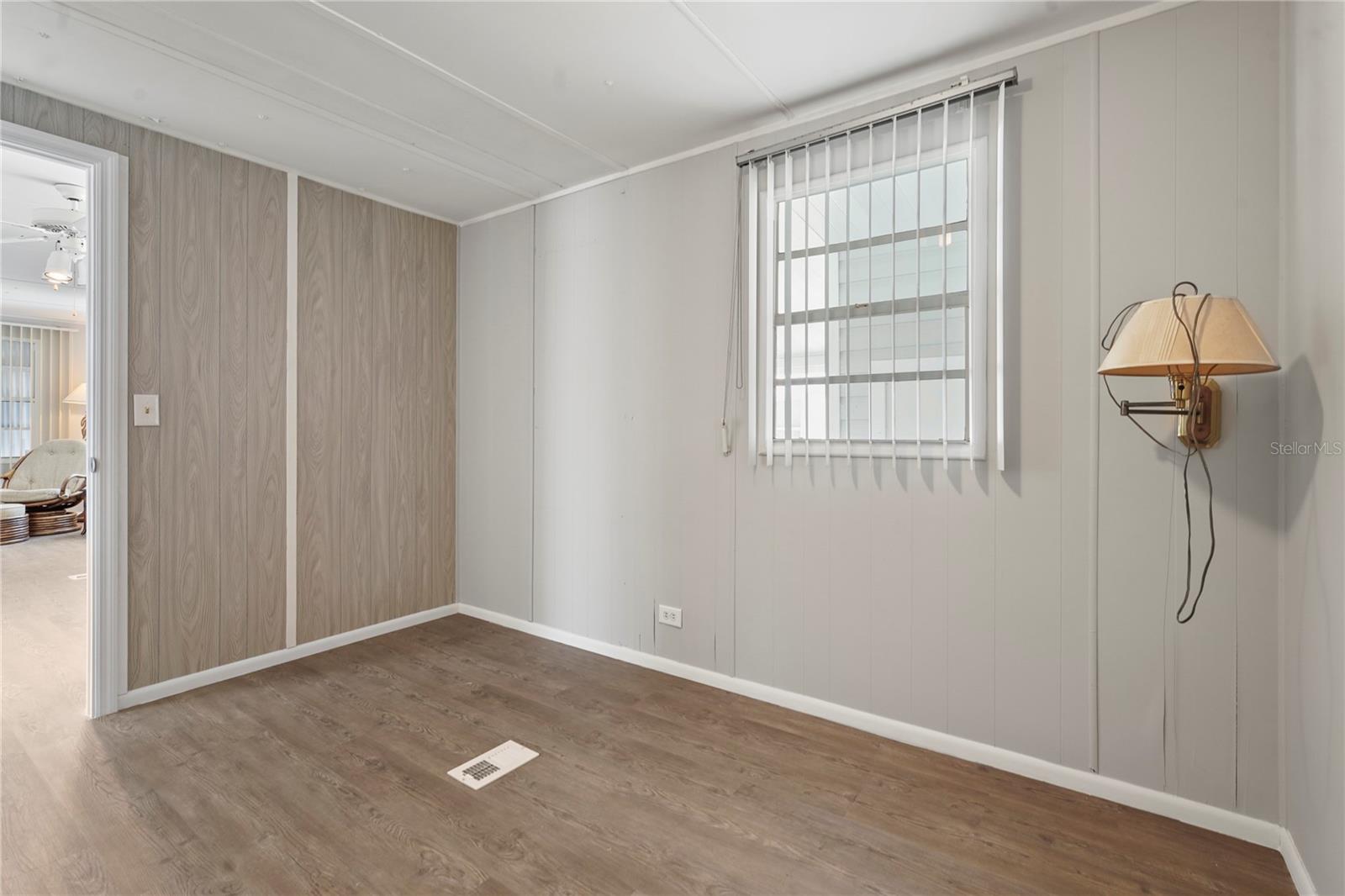 SOUTH WINDS MHP CO-OP - Residential