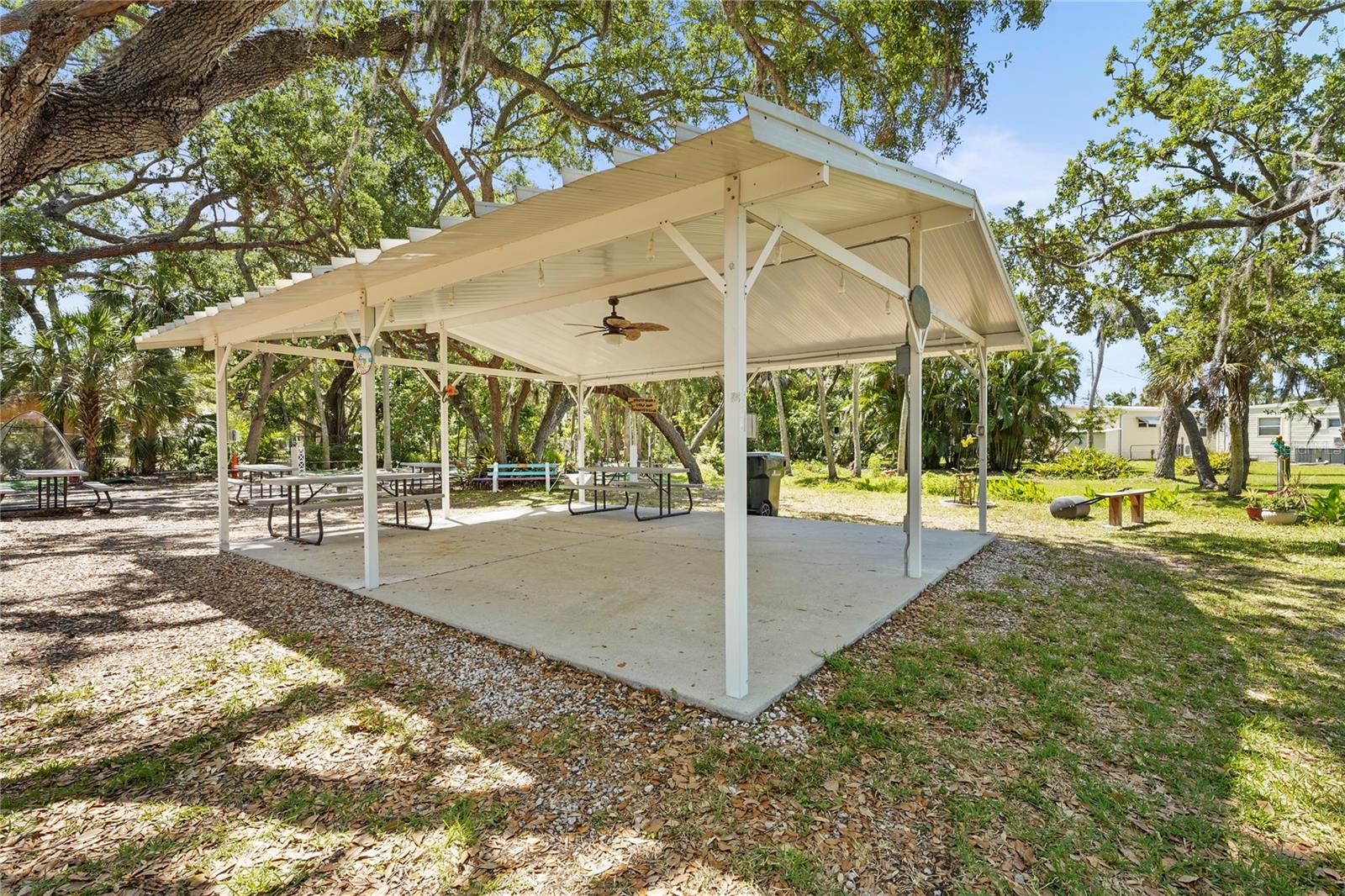 SOUTH WINDS MHP CO-OP - Residential