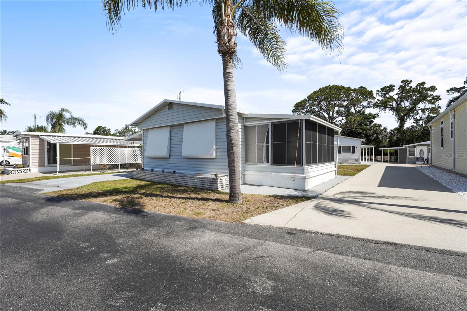 SOUTH WINDS MHP CO-OP - Residential