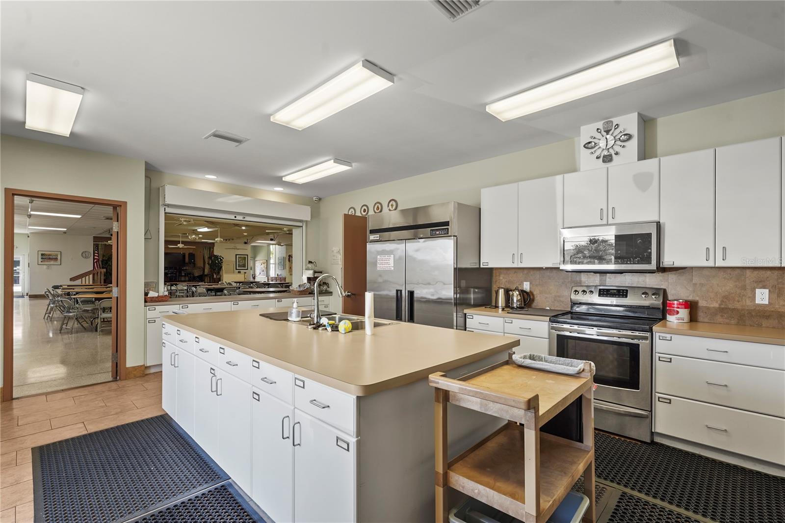 SOUTH WINDS MHP CO-OP - Residential