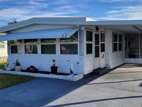 A home in AUBURNDALE