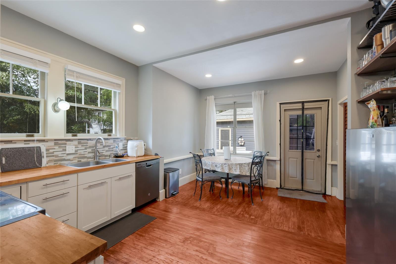 WARES CREEK - Residential