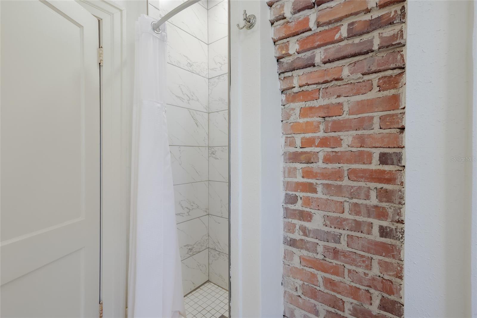 WARES CREEK - Residential