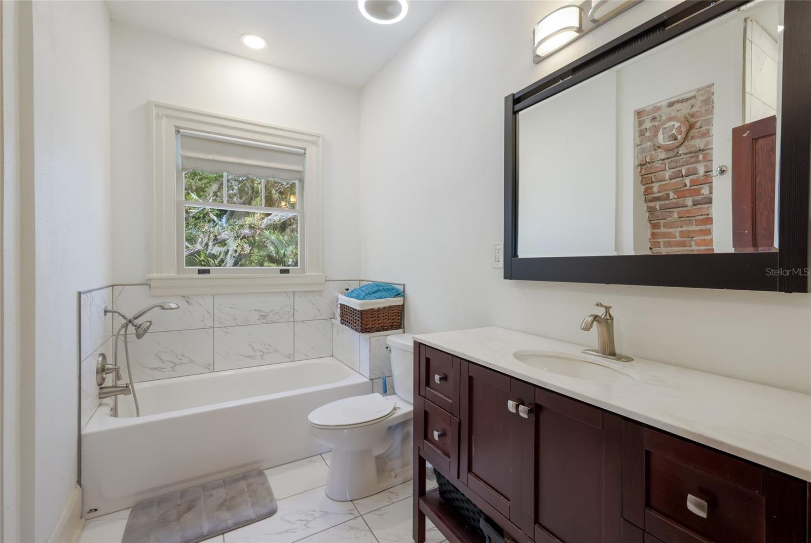 WARES CREEK - Residential