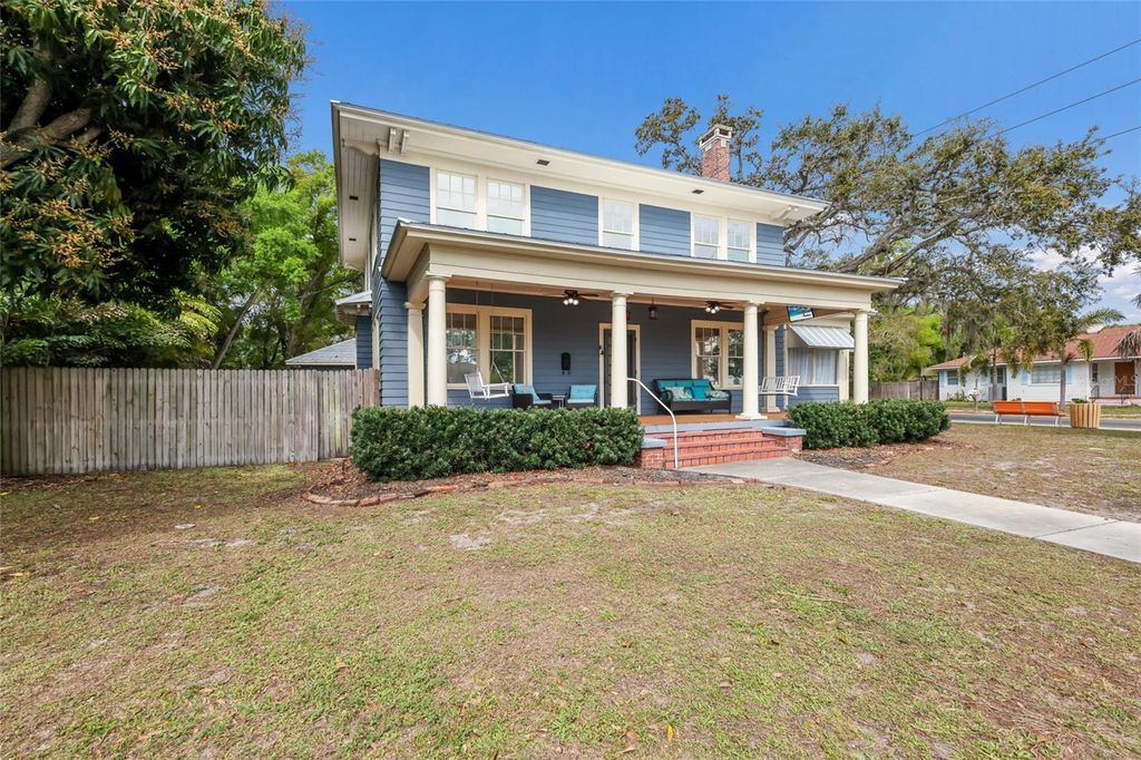 Photo of 904 W 22nd Street W, Bradenton, FL 34205 (MLS # A4686369)