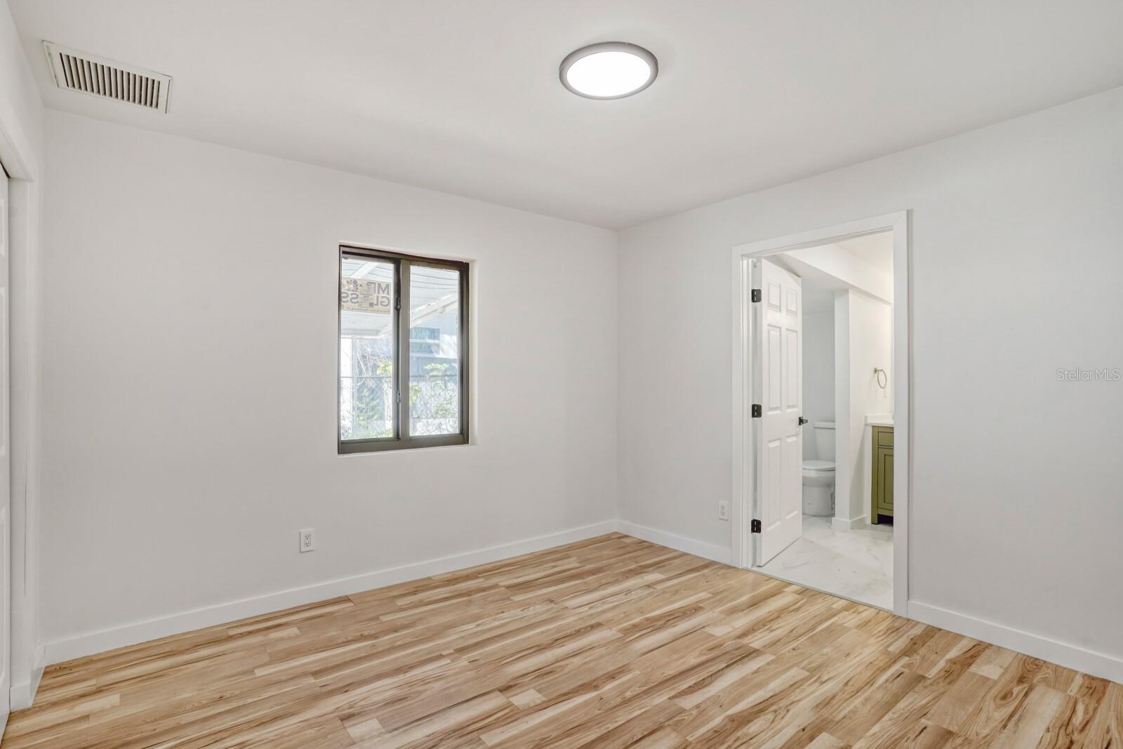 GLENWOOD PARK - Residential