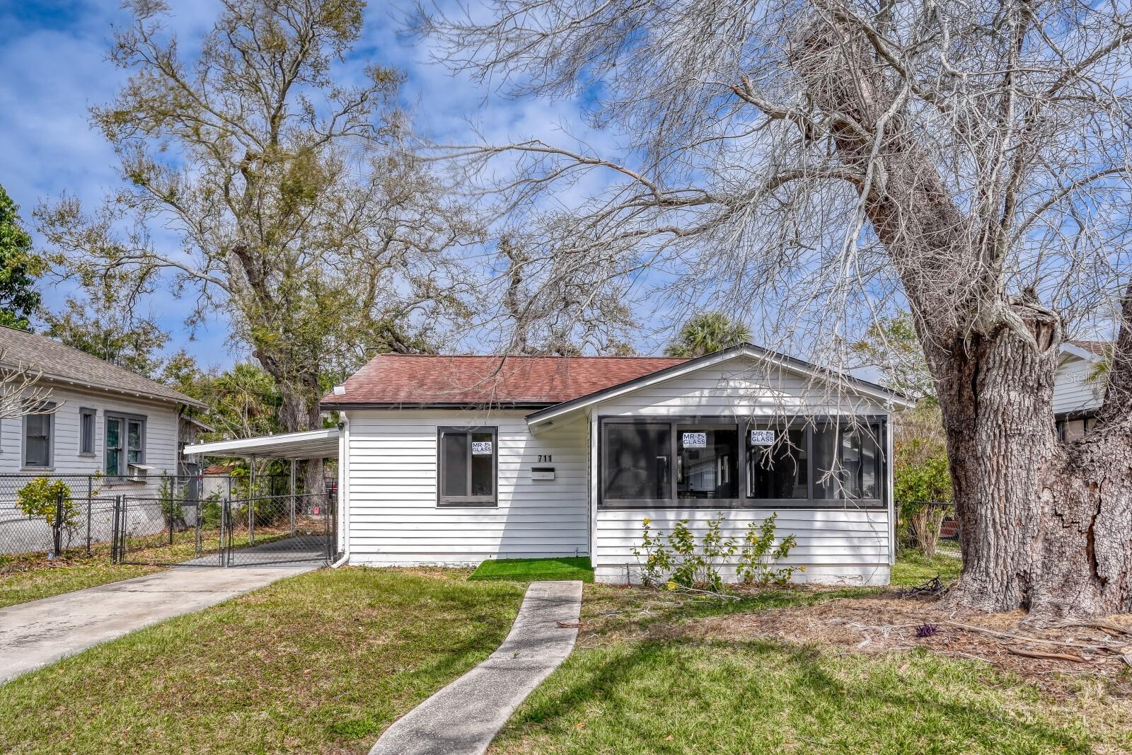 GLENWOOD PARK - Residential