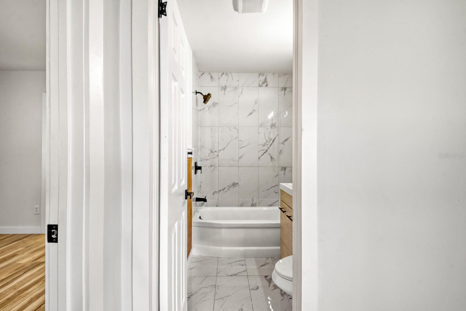 GLENWOOD PARK - Residential