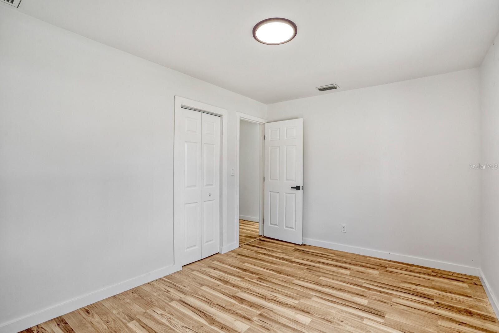 GLENWOOD PARK - Residential