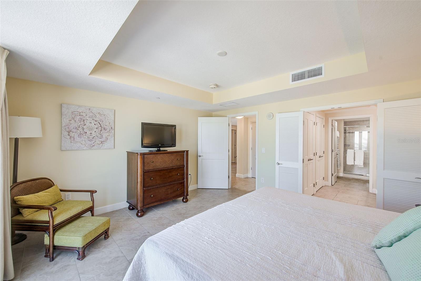 AQUALEA RESIDENCES CONDO - Residential