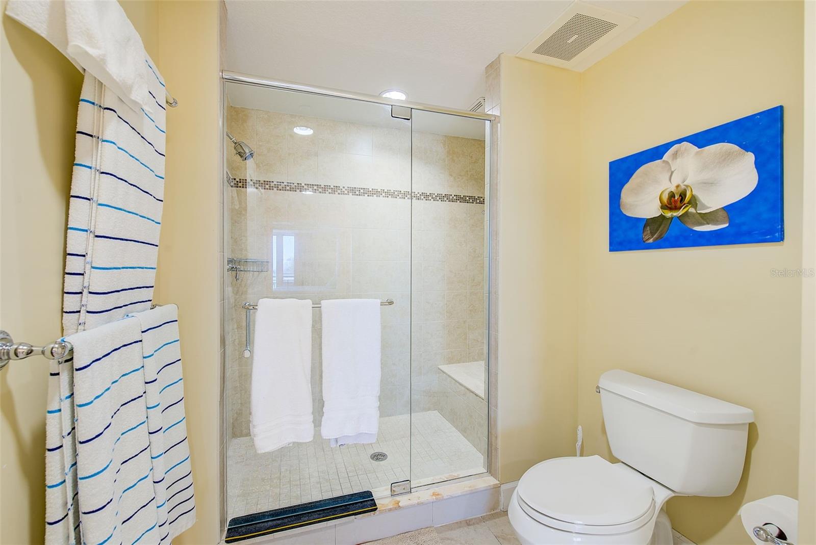 AQUALEA RESIDENCES CONDO - Residential