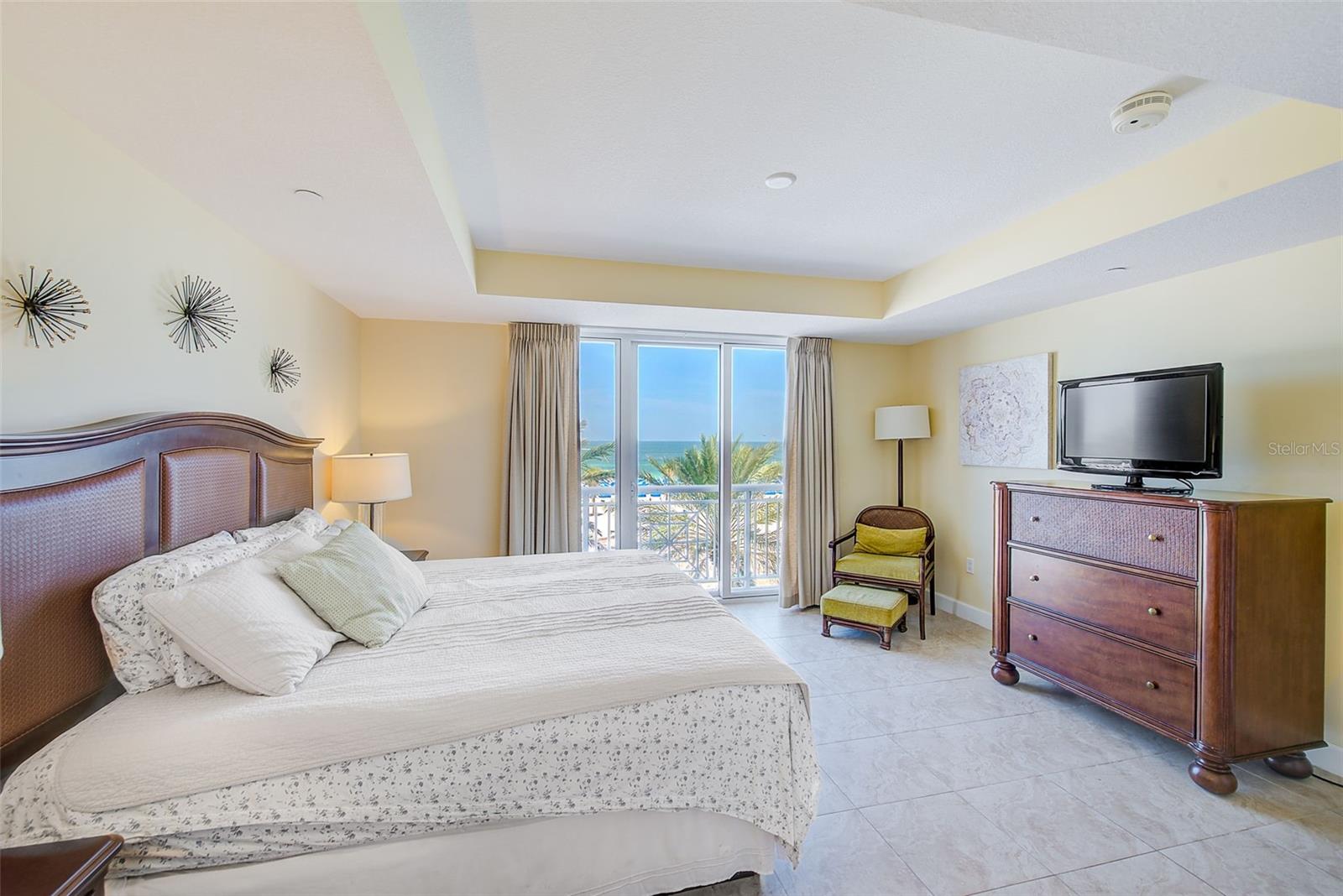 AQUALEA RESIDENCES CONDO - Residential