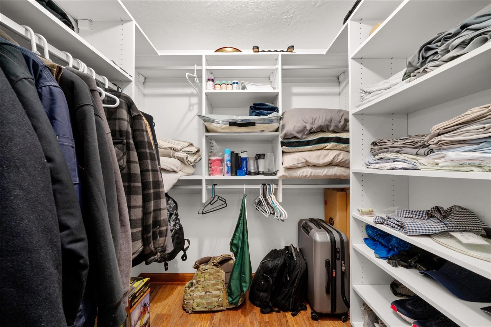 ORANGE BLOSSOM ESTATE - Residential