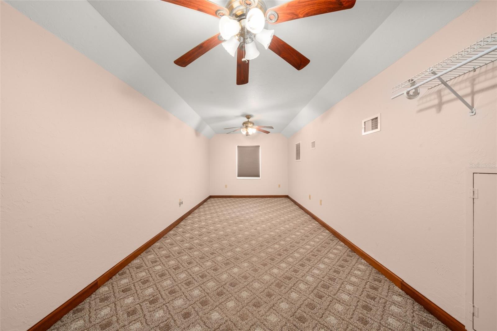 ORANGE BLOSSOM ESTATE - Residential