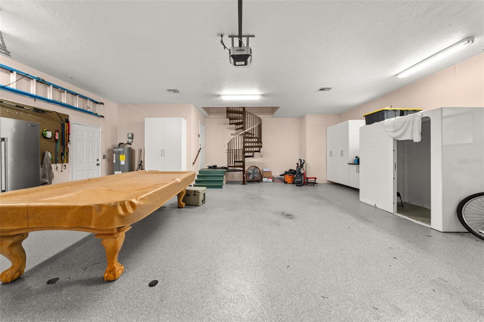 ORANGE BLOSSOM ESTATE - Residential