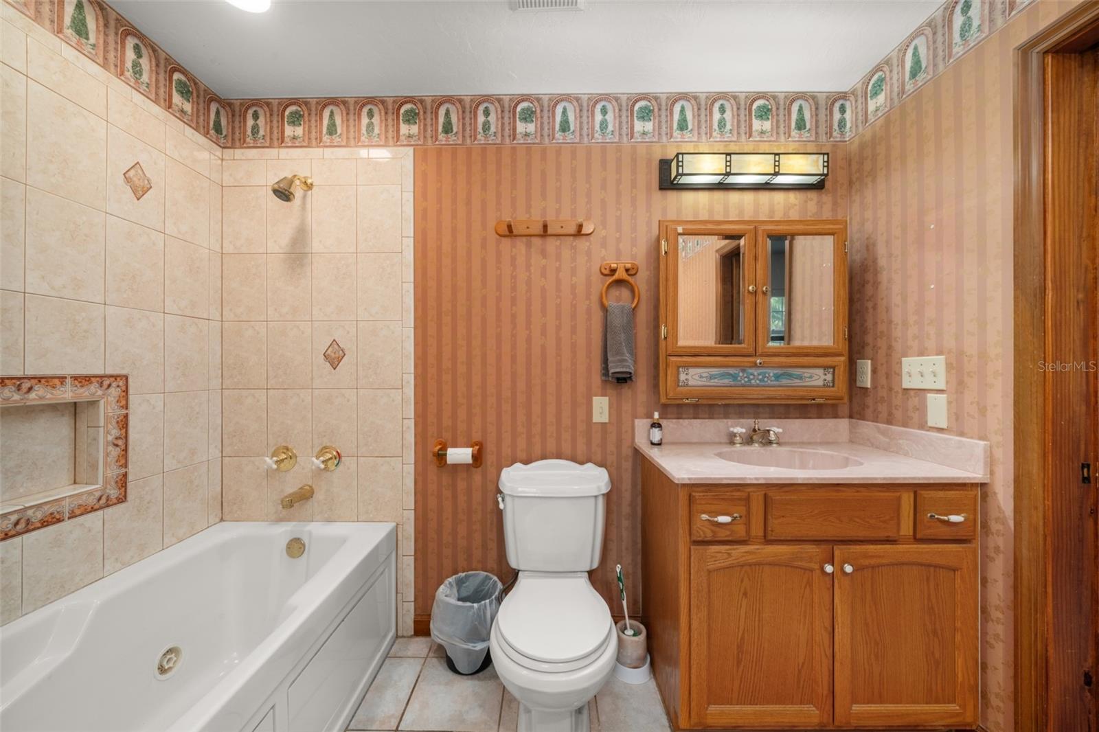 ORANGE BLOSSOM ESTATE - Residential