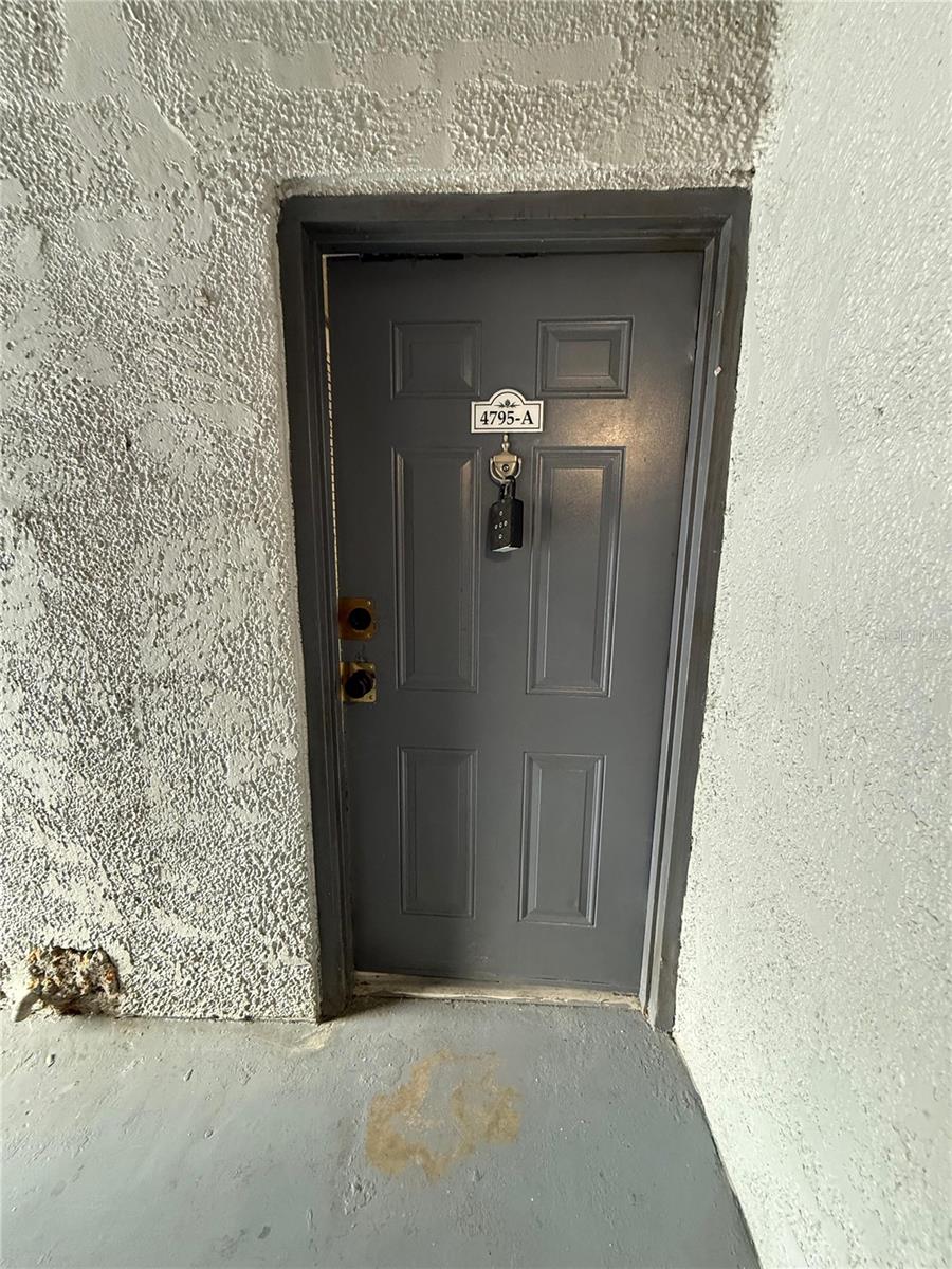 MILLENNIUM PALMS - Residential Lease