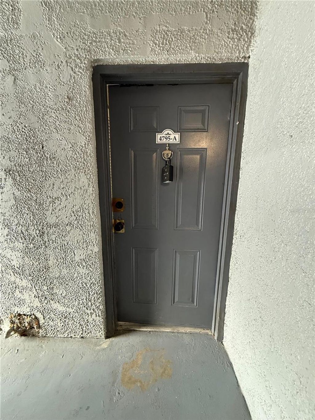 Photo of 4795 S Texas Avenue #4795A, Orlando, FL 32839 (MLS # O6393313)