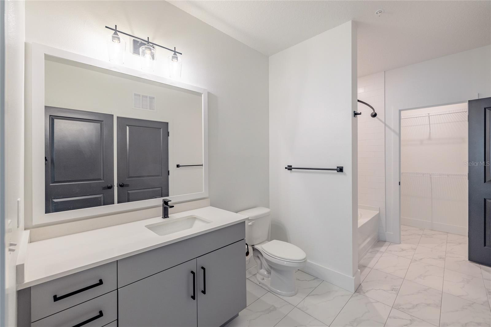 THE ROW WATERSIDE - Residential Lease