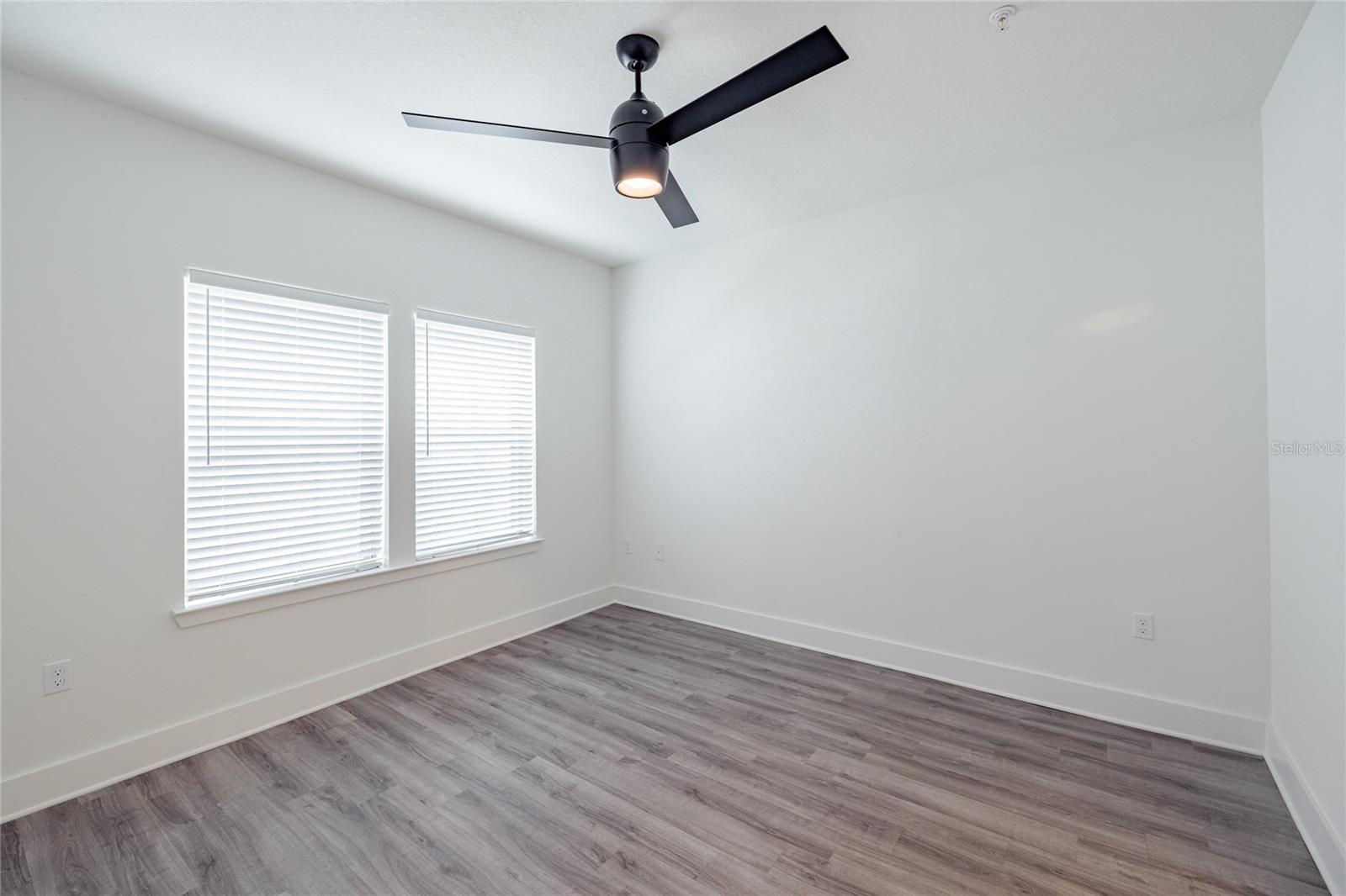 THE ROW WATERSIDE - Residential Lease