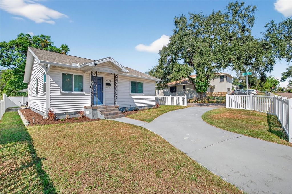 Photo of 2401 19th Street S, St Petersburg, FL 33712 (MLS # TB8441079)