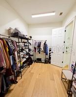 MARKHAM MEADOWS - Residential