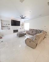 MARKHAM MEADOWS - Residential