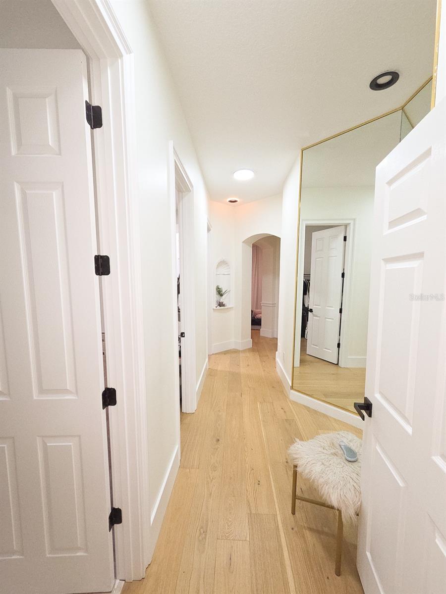 MARKHAM MEADOWS - Residential