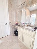 MARKHAM MEADOWS - Residential