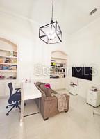 MARKHAM MEADOWS - Residential