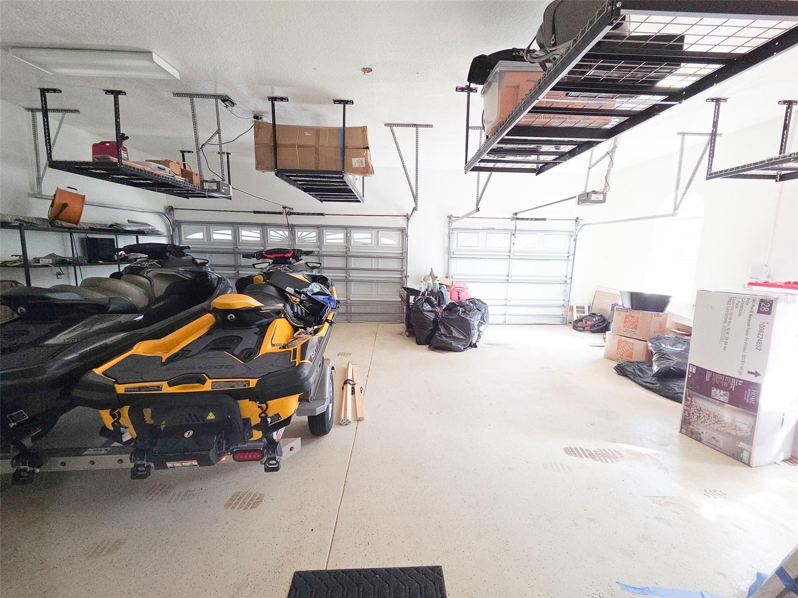 MARKHAM MEADOWS - Residential