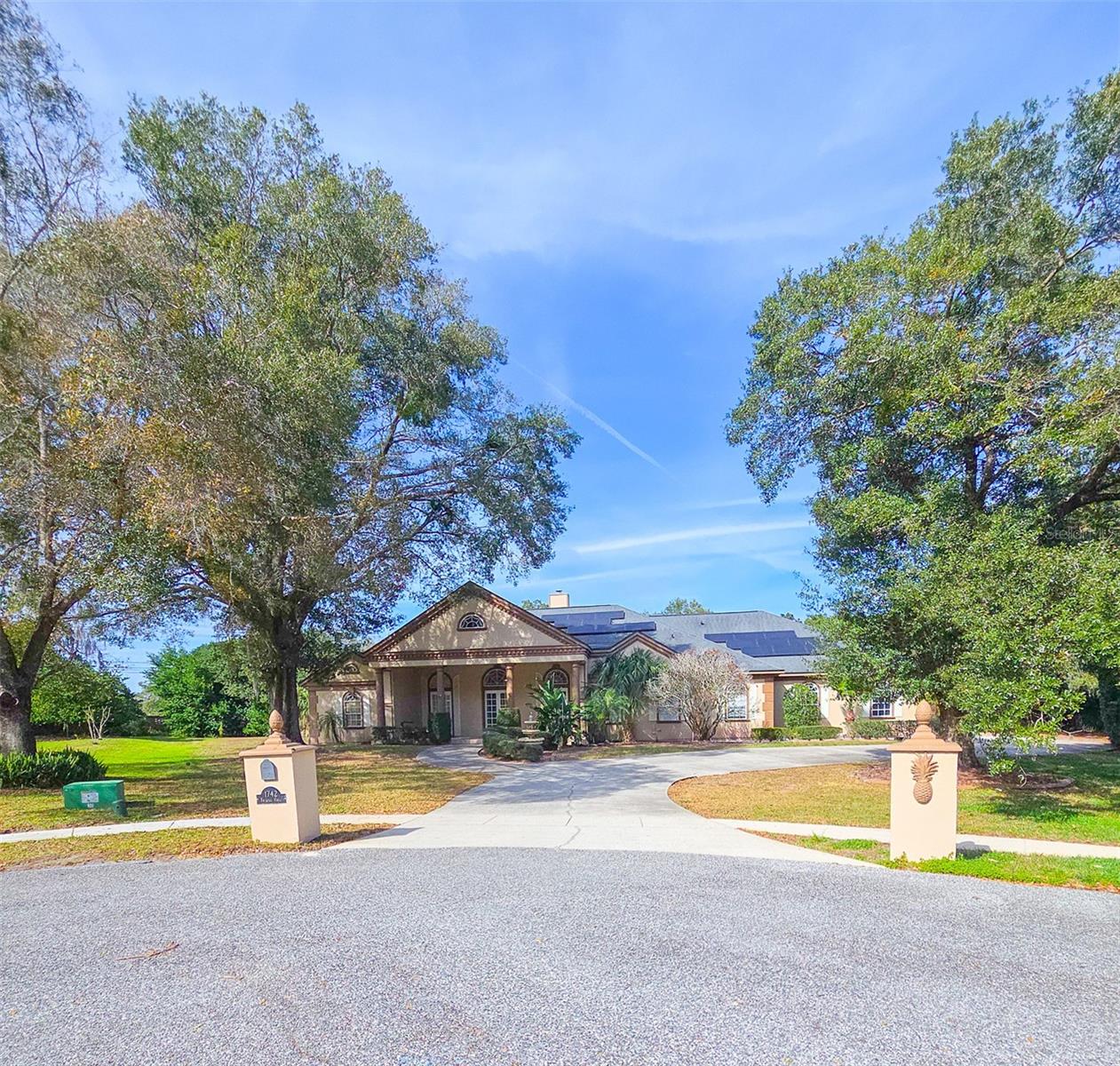 MARKHAM MEADOWS - Residential