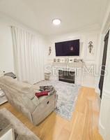 MARKHAM MEADOWS - Residential