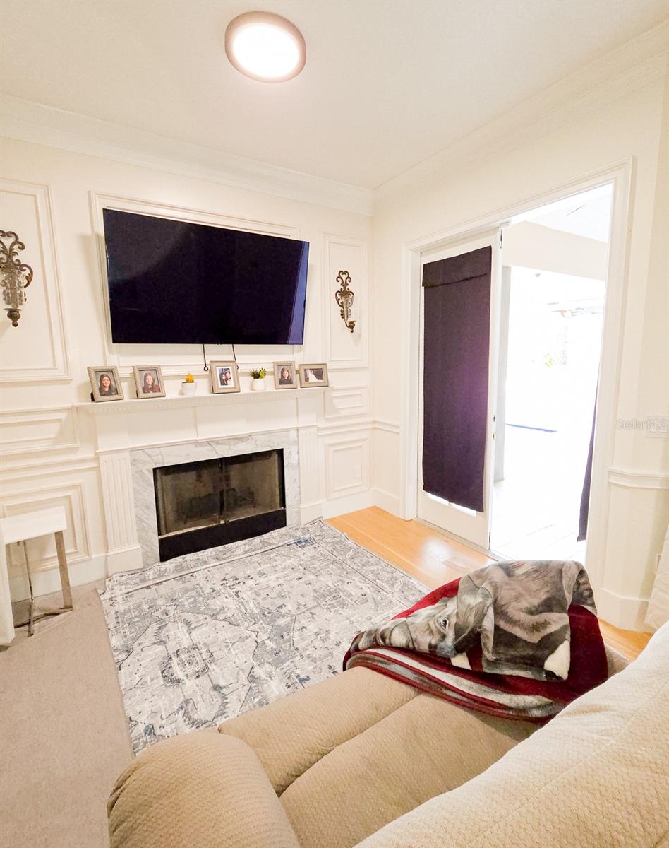 MARKHAM MEADOWS - Residential