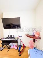 MARKHAM MEADOWS - Residential