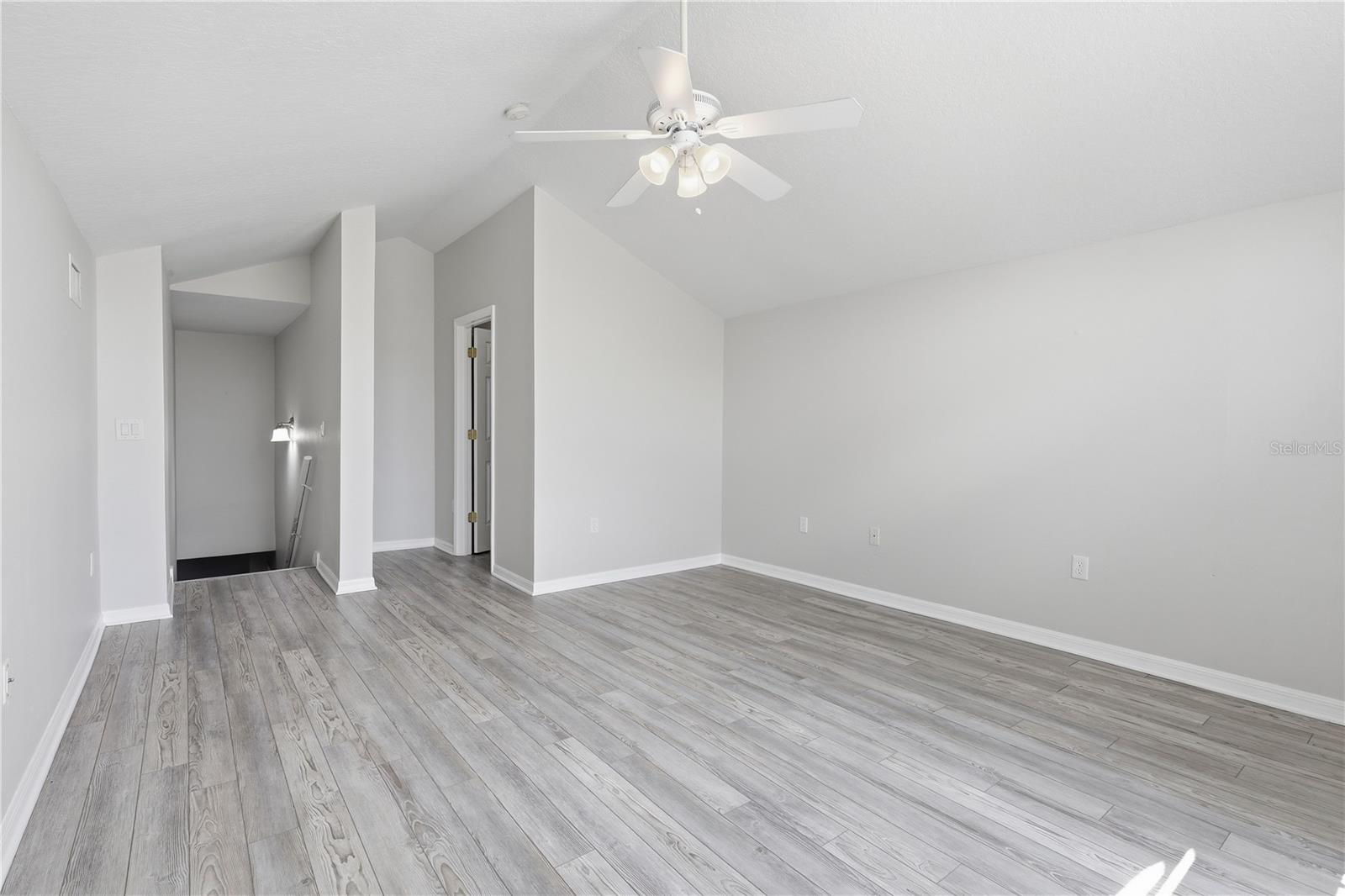 PINE GROVE - Residential