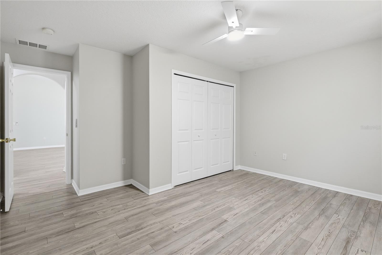 PINE GROVE - Residential