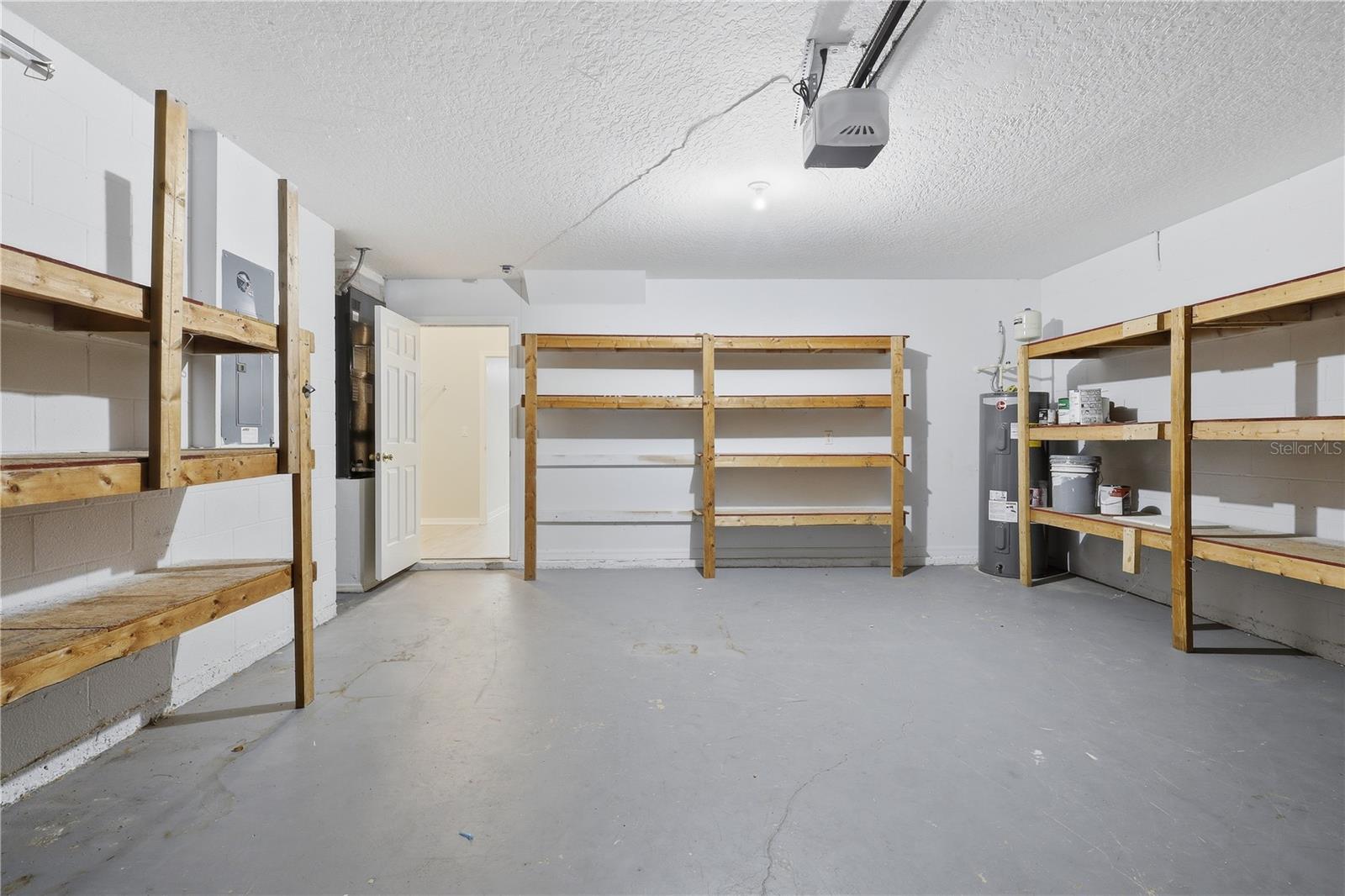 PINE GROVE - Residential