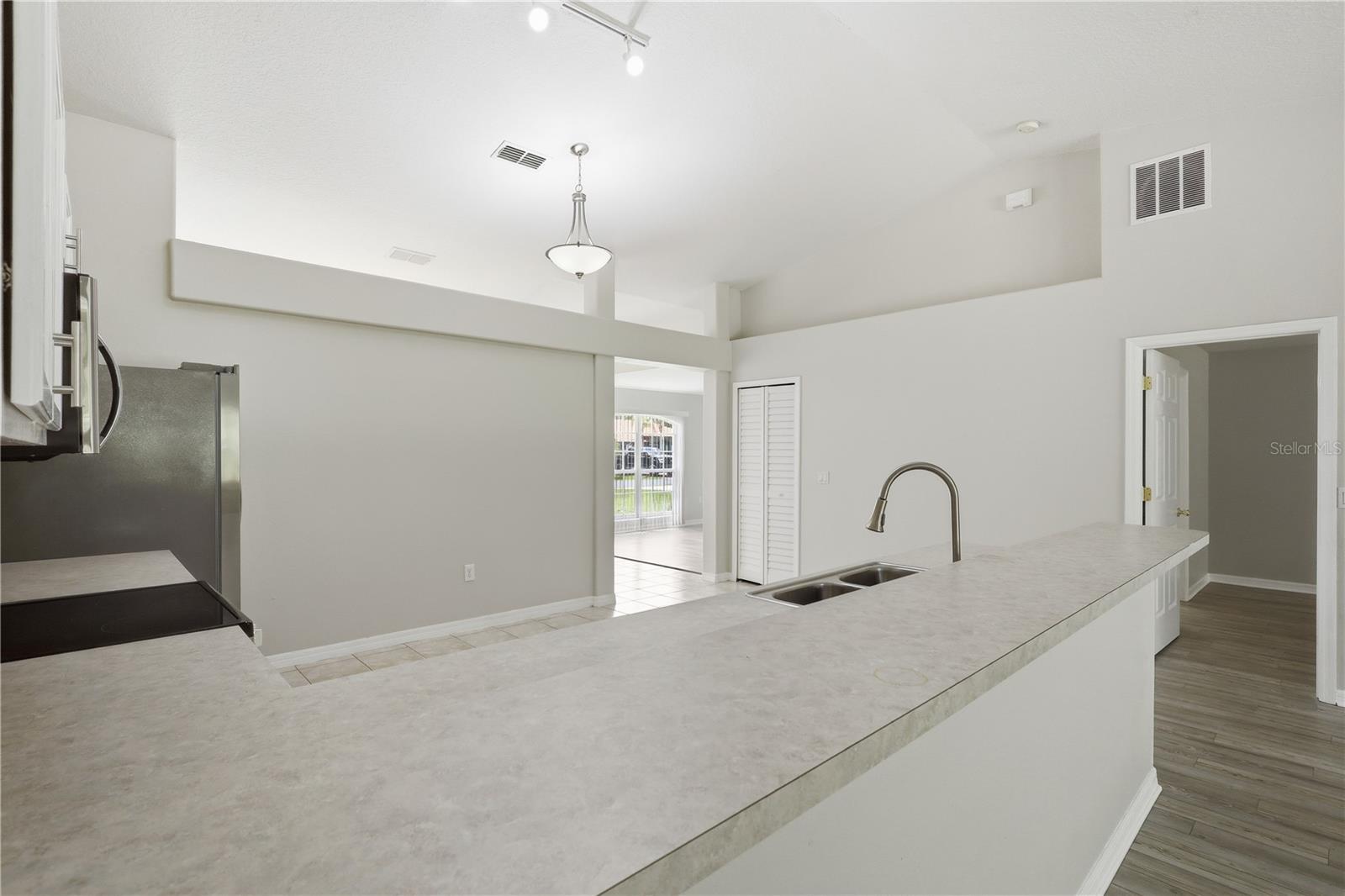 PINE GROVE - Residential